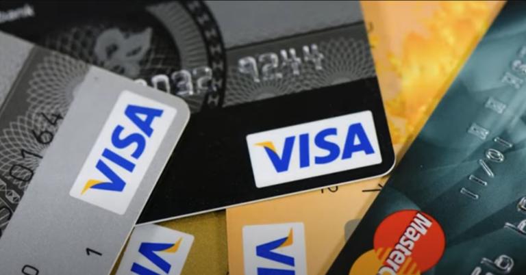 Rút tiền MetaTrader 4 về thẻ Visa rất tiện lợi